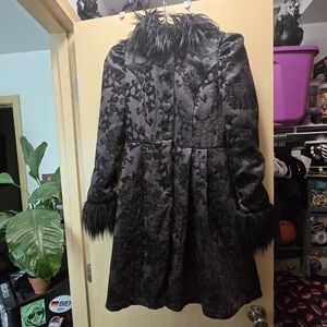 WIDOW kindred mystery brocade jacket coat